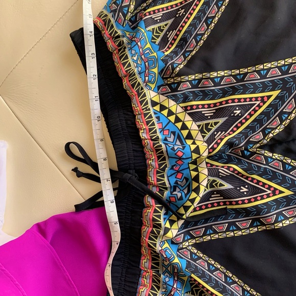 Jealous tomato Large - Picture 4 of 8